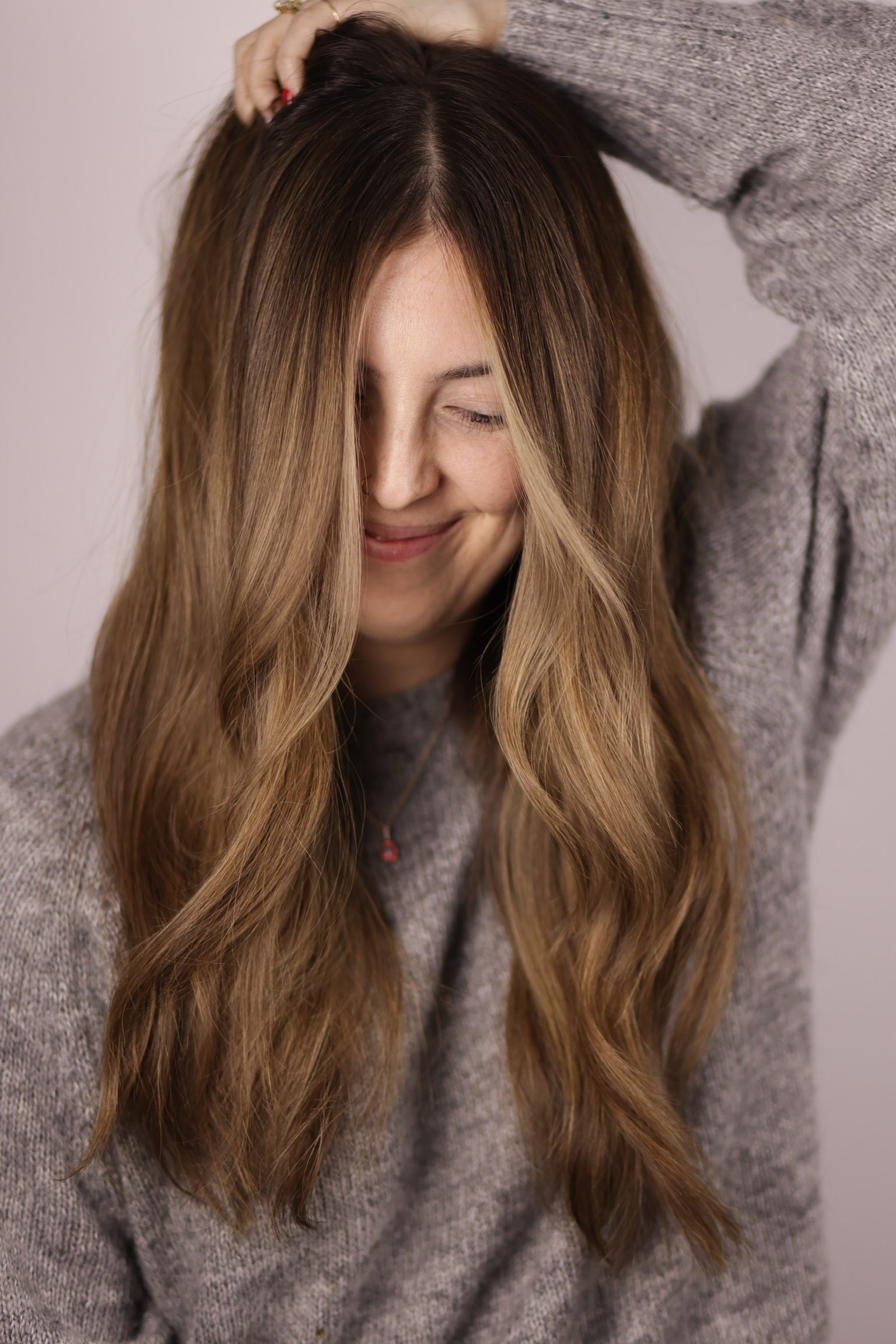 Image of a girl with lived-in brunette hair color